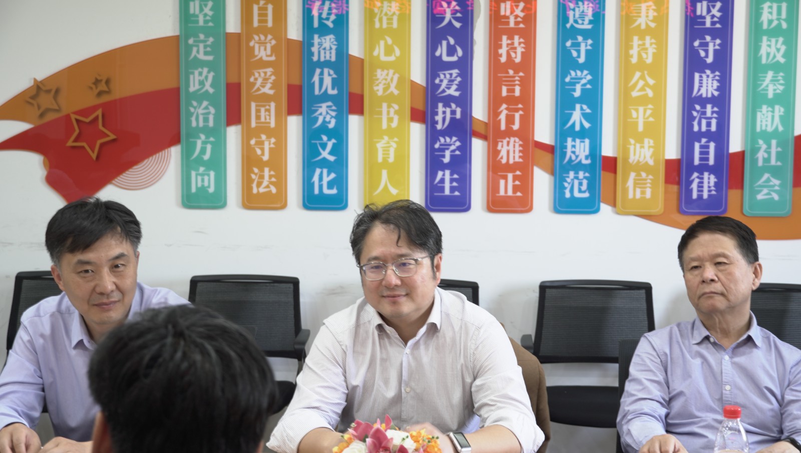 4ddc4ae9c5800c5840bcb73665359ac3.jpg 4ddc4ae9c5800c5840bcb73665359ac3.jpg